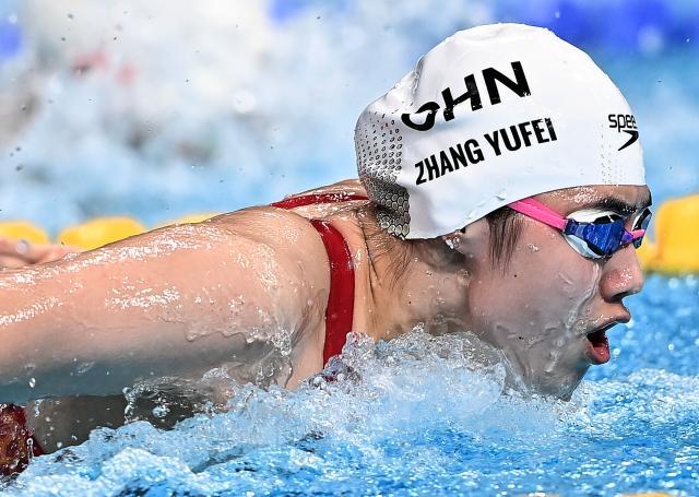 华体会hth体育官网入口-全运张雨霏100蝶无悬念夺冠 汪顺一晚三战收获2金