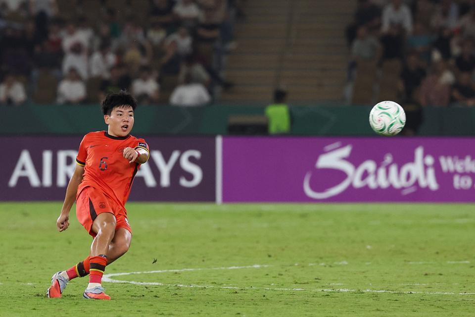 华体会hth体育官网入口-狼队官宣徐彬外租英甲队 最快7日晚迎首秀 仍可适时归队踢U21联赛